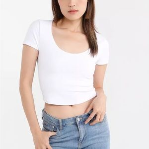 Abercrombie & Fitch Cotton Seamless Fabric Scoopneck Tee - White XS